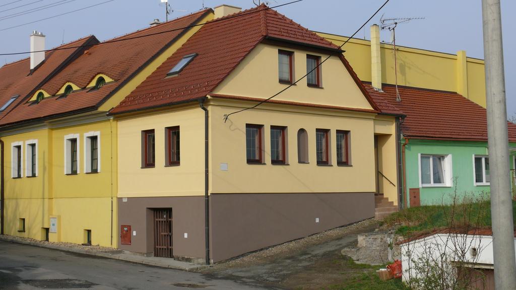 Apartment Zelezny Hrozen ヴァルチツェ 部屋 写真