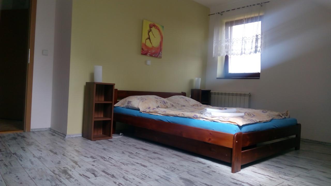 Apartment Zelezny Hrozen ヴァルチツェ エクステリア 写真